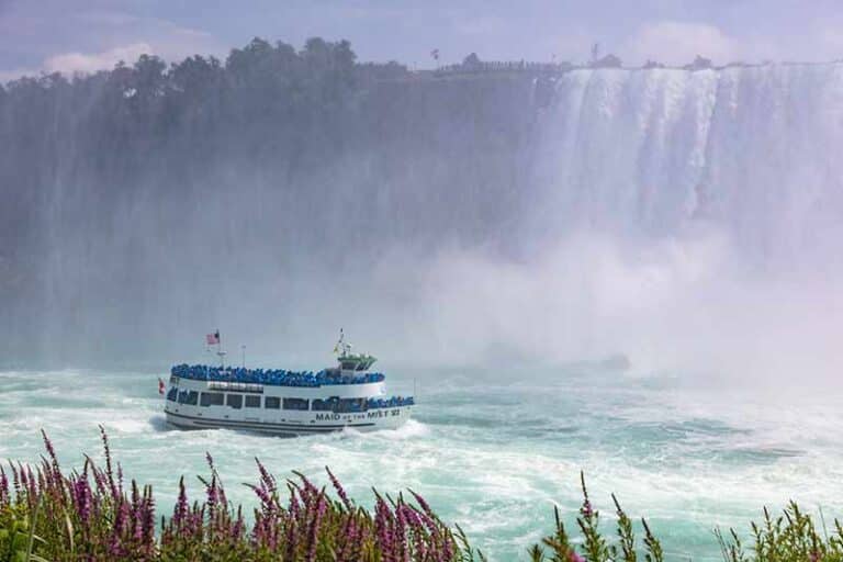 A fairy boat near Niagara Falls.